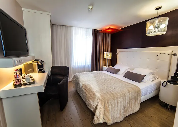 فندق Boa - Bw Signature Collection - Centre Gares 4*